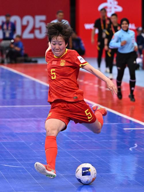 最高水平!乌兹别克队来华比赛,全面锻炼中国国字号球员