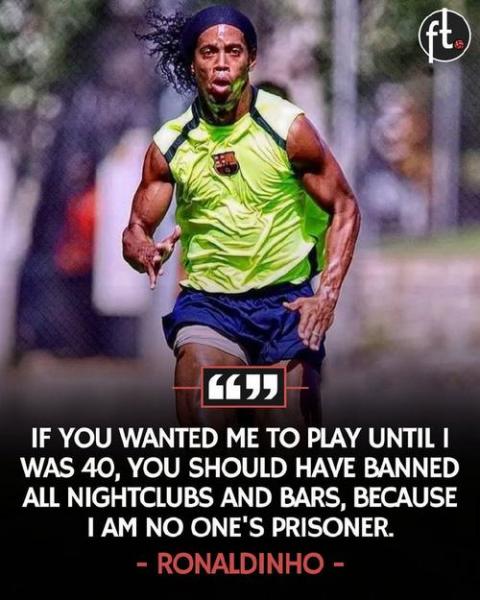 揭秘阿劳霍：崇拜罗纳尔迪尼奥，向往成龙茶会