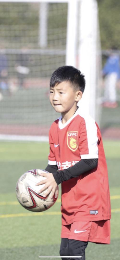 董路：万项以塞尔维亚为跳板，逐步跃向新高度