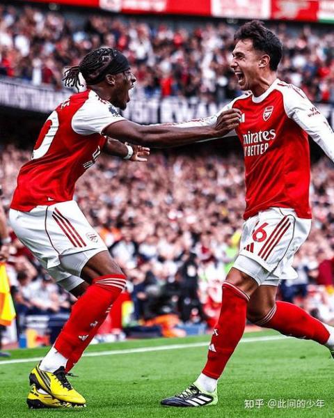 争冠激烈时期，博格坎普忠告阿森纳要专注于每一场比赛