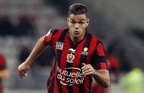 前队友曝料:本·阿尔法入里昂一线队便引发冲突