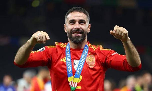 皇马球星卡瓦哈尔伤情乐观,全力备战卡塔尔世界杯