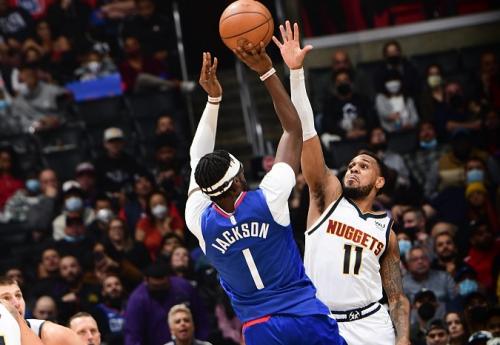 洛卡特利社媒发声:诚挚为失误致歉,强调球队强大韧性