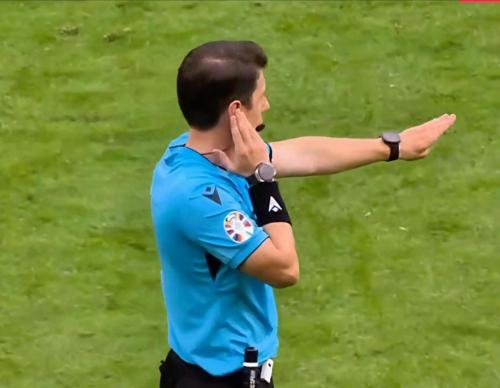 曼城最后时刻进球被吹!内维尔称这是扫兴的精彩时刻