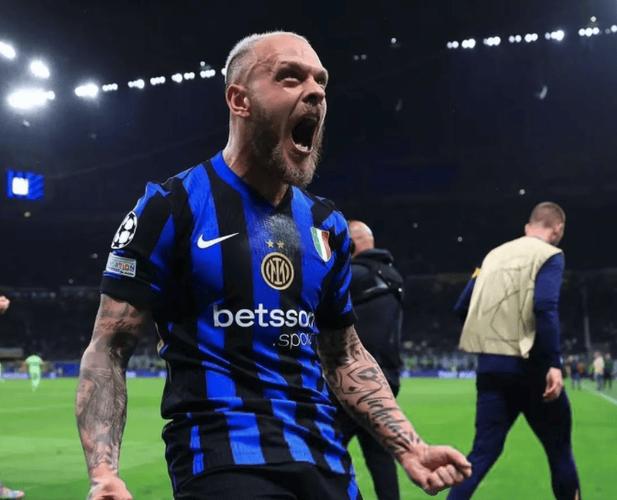 迪马尔科关键传中助攻，风格被指酷似科拉罗夫