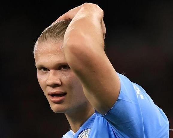 关键判引争议!哈兰德呼吁进球有效而非出红牌