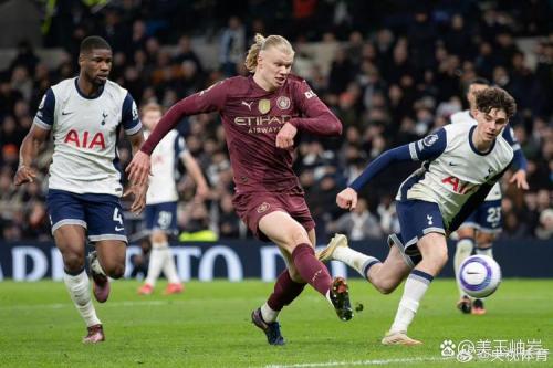 赫拉芬贝赫复盘,曼城上半场表现远胜利物浦