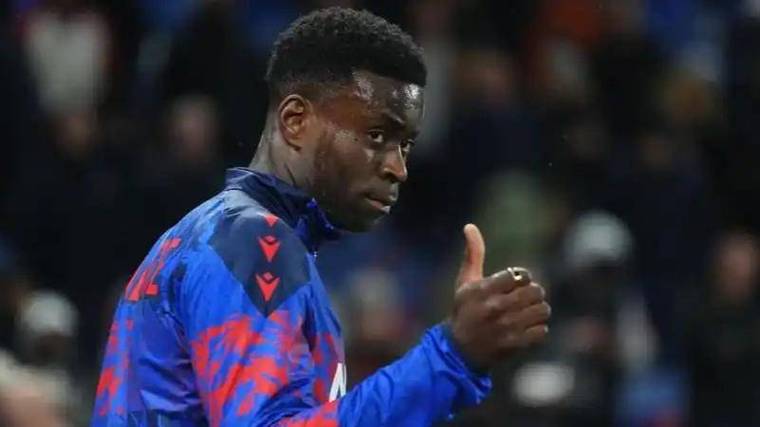 阿利森冒险出击被批，前门将称格伊是位置感最好中卫之一