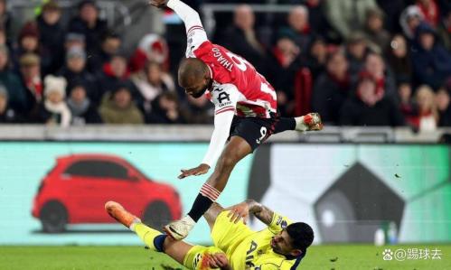 希勒直言罗梅罗恶劣犯规，红牌判罚绝对正确