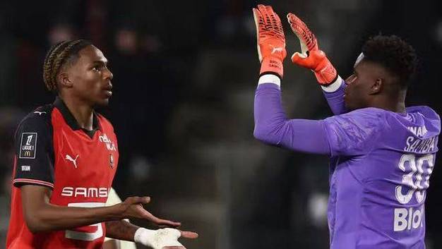 聚焦雅凯顶级潜力，斯洛特谈天才球员成本攀升