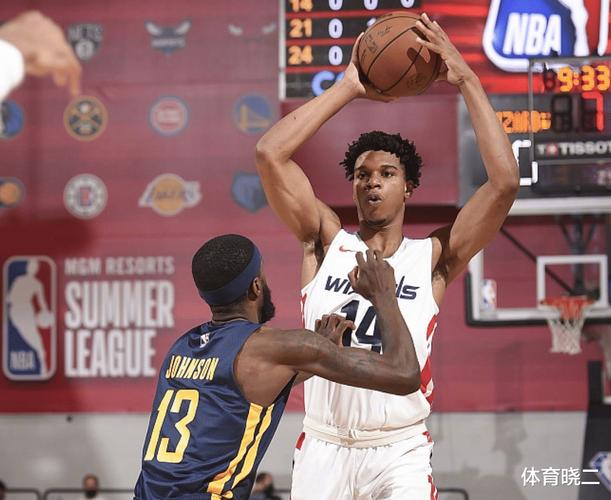 状态不佳却坐板凳，琼斯离队念头是否合理？