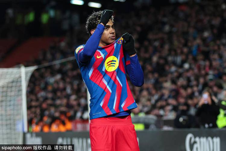 专注训练！C罗社媒晒照预热回归，此前已连续缺战3场比赛