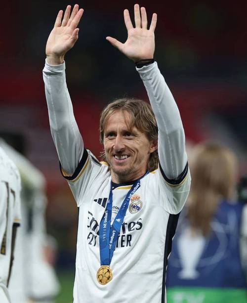 里奇透露莫德里奇每日教导,助力球队客场获胜