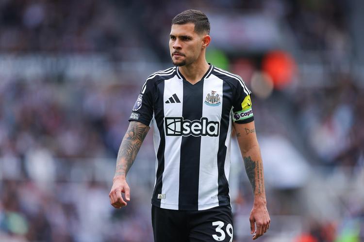 吉马良斯腿筋撕裂伤情公布，纽卡中场面临长期缺阵