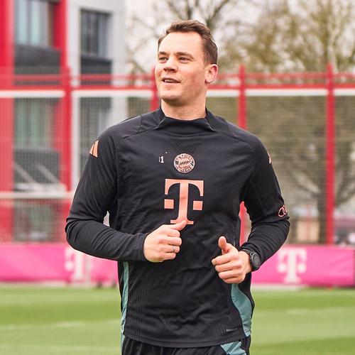 诺伊尔检查小腿伤势，出战法兰克福可能性不大