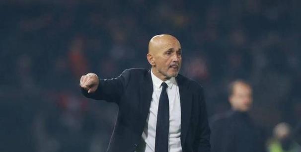 意甲VAR争议:卡卢卢红牌存反转,巴斯托尼犯规够罚下条件