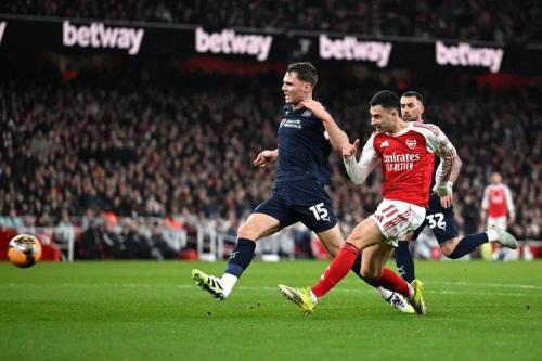 阿森纳对阵维冈竞技：热苏斯、马丁内利携手先发登场