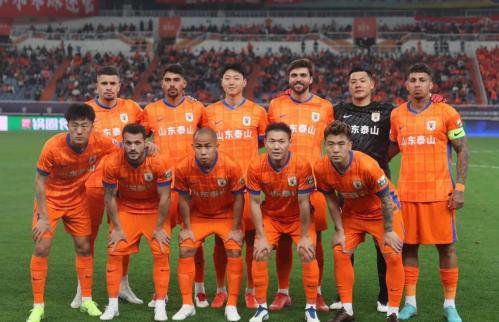 佩德罗·阿尔瓦罗正式加盟山东泰山队