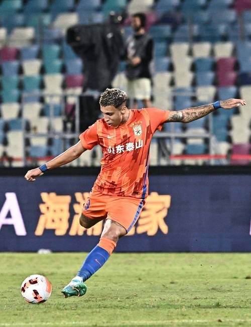 鲁媒关注泰山热身，2-3负青岛海牛年轻球员建功