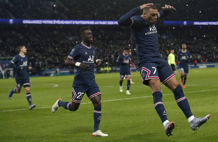 摩纳哥主帅称球队虽两战巴黎被罚下,但表现足以昂首离开