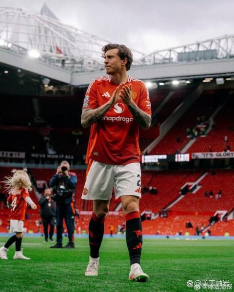 曼联名宿埃文斯与伍德盖特给予球队巨大帮助