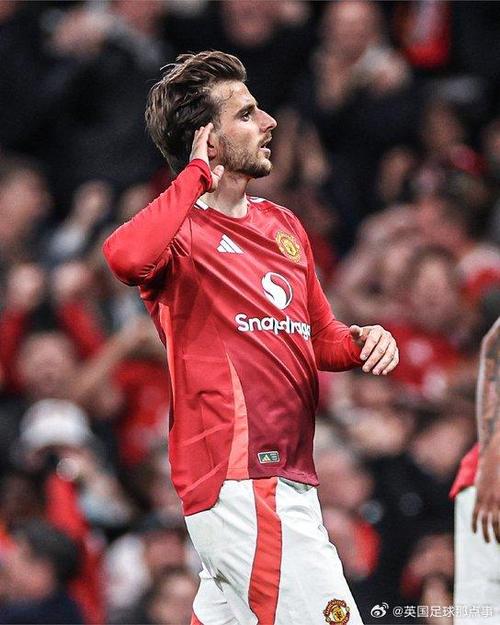 曼联利好！卡里克称芒特将复出，德里赫特伤情好转