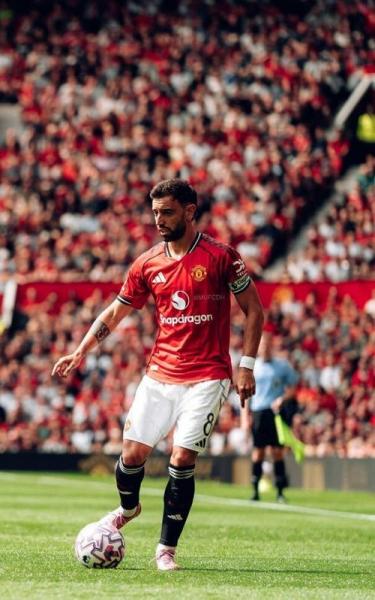 英超点球专家!B费主场18次主罚命中16球,命中率89%