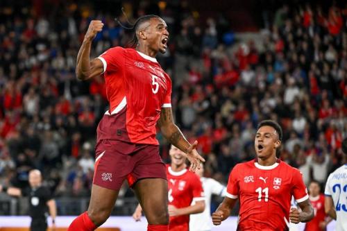 国米队内二月最佳评选启动：阿坎吉、迪马尔科等获得提名