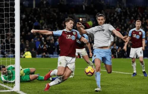 邮报：纽卡引援锁定索兰克，伯恩茅斯旧将或投豪帅