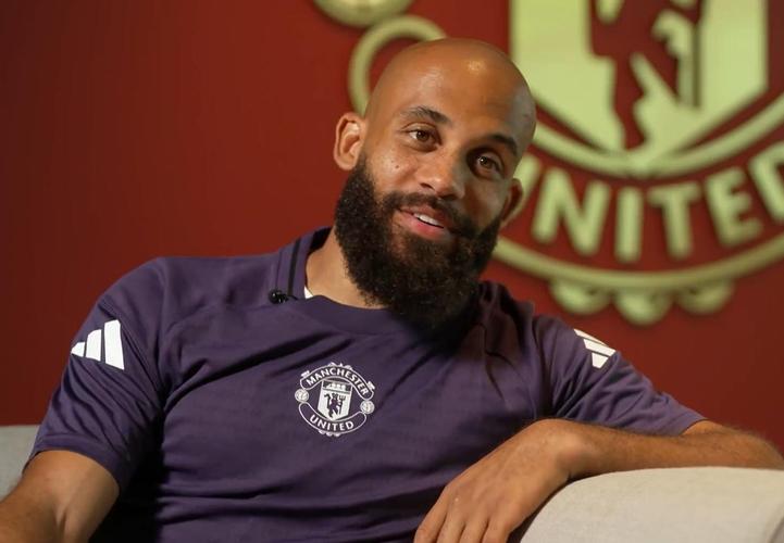 为何姆伯莫被盛赞？前教练称其天赋与努力并存